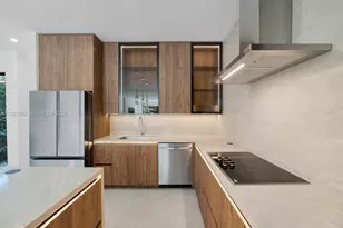 2610 SW 17th St, Miami, FL 33145 - Photo 7