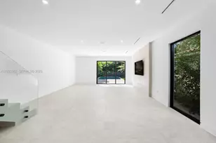 2610 SW 17th St, Miami, FL 33145 - Photo 13