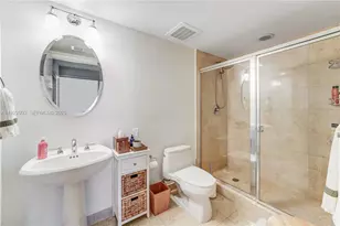 1830 S Ocean Dr, Hallandale Beach, FL 33009 - Photo 21