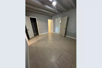 2304 NE 135th Ln, North Miami Beach, FL 33181 - Photo 11