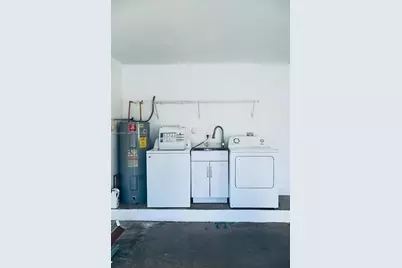 10131 NW 10th St, Miami, FL 33172 - Photo 13