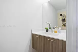 6420 NW 102nd Path, Doral, FL 33178 - Photo 21