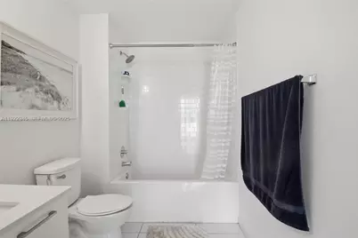 151 SE 1st St #1810, Miami, FL 33131 - Photo 15