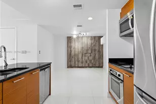 50 Biscayne Blvd, Miami, FL 33132 - Photo 17