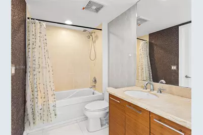 50 Biscayne Blvd #3107, Miami, FL 33132 - Photo 13