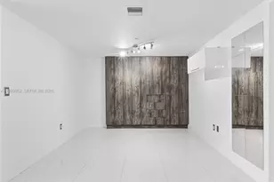 50 Biscayne Blvd, Miami, FL 33132 - Photo 19