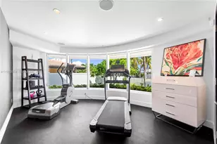 3344 NE 167th St, North Miami Beach, FL 33160 - Photo 29