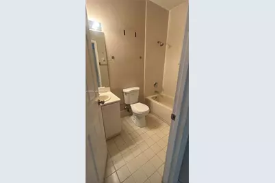 2551 SE 16th Ter #104, Homestead, FL 33035 - Photo 5