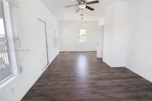 5610 SW 43rd St, Davie, FL 33314 - Photo 19