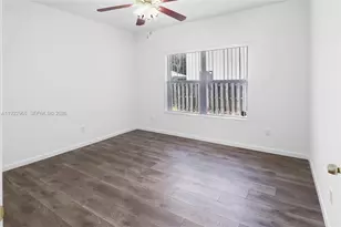 5610 SW 43rd St, Davie, FL 33314 - Photo 13