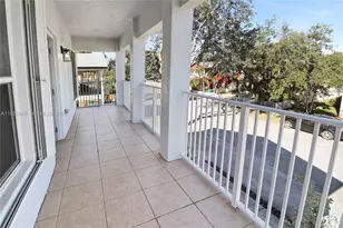 5610 SW 43rd St, Davie, FL 33314 - Photo 21