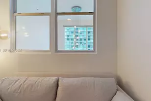 60 SW 13th St, Miami, FL 33130 - Photo 9