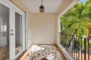 505 SW 11th St, Miami, FL 33129 - Photo 13