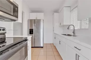 505 SW 11th St, Miami, FL 33129 - Photo 3