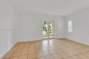 505 SW 11th St, Miami, FL 33129 - Photo 9