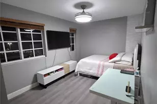 111 NW 2nd Ave, Hallandale Beach, FL 33009 - Photo 9