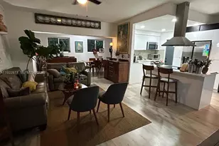 270 NW 109th St, Miami, FL 33168 - Photo 37