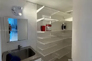 825 Brickell Bay Dr, Miami, FL 33131 - Photo 3
