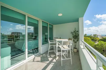 400 S Pointe Dr #401, Miami Beach, FL 33139 - Photo 23