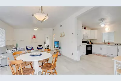 137 Pacific Ave, Tavernier, FL 33070 - Photo 5