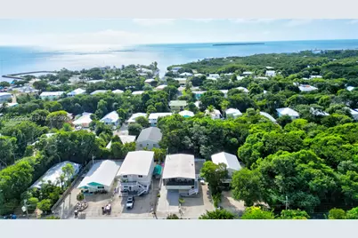 137 Pacific Ave, Tavernier, FL 33070 - Photo 33