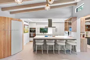 4095 Battersea Rd, Miami, FL 33133 - Photo 9