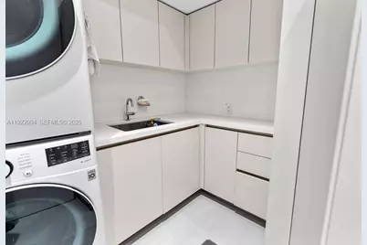 4095 Battersea Rd, Miami, FL 33133 - Photo 43