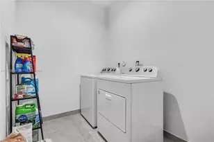 4363 NW 81st Ave, Doral, FL 33166 - Photo 27