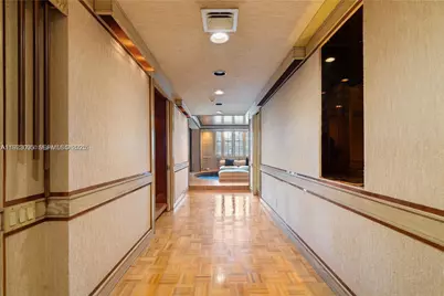 11111 Biscayne Blvd #227, Miami, FL 33181 - Photo 37