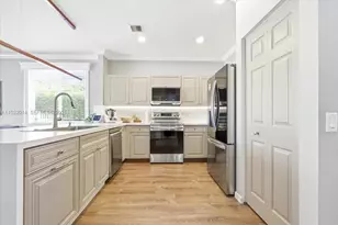 920 Golden Cane Dr, Weston, FL 33327 - Photo 13