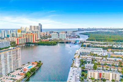 301 174th St #820, Sunny Isles Beach, FL 33160 - Photo 21