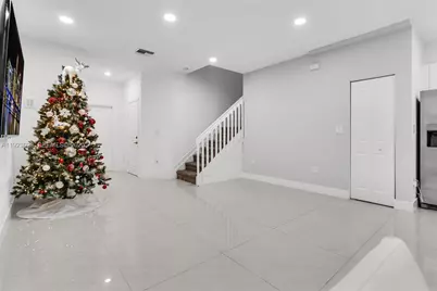 25447 SW 109th Ave, Homestead, FL 33032 - Photo 5