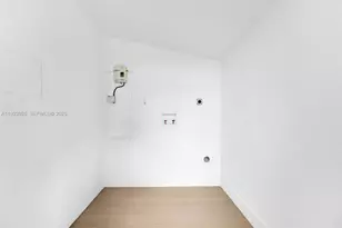 16140 NW 17th Pl, Miami Gardens, FL 33054 - Photo 27