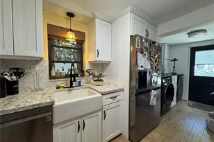 2390 SW 18th Ave, Fort Lauderdale, FL 33315 - Photo 21