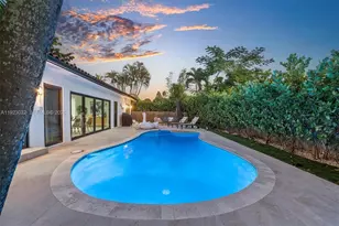 210 NE 107th St, Miami Shores, FL 33161 - Photo 9