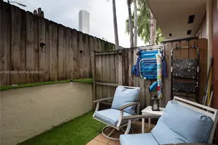 437 SW 3rd St, Miami, FL 33130 - Photo 19