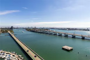 555 NE 15th St, Miami, FL 33132 - Photo 23