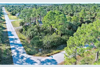 324 Leruth Ave, Lehigh Acres, FL 33974 - Photo 5