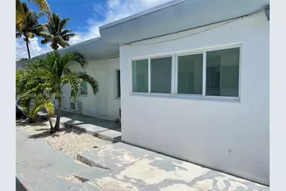 8215 Crespi Blvd #4, Miami Beach, FL 33141 - Photo 29