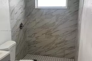 171 NW 70th St, Miami, FL 33150 - Photo 17