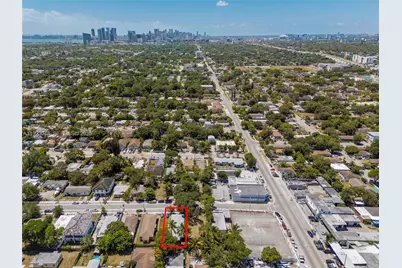 171 NW 70th St, Miami, FL 33150 - Photo 11