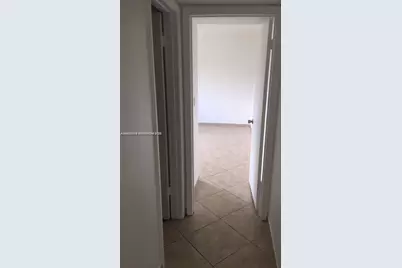 721 N Pine Island Rd #416, Plantation, FL 33324 - Photo 7