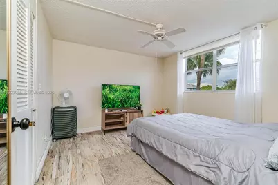 2840 Somerset Dr #207M, Lauderdale Lakes, FL 33311 - Photo 17