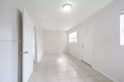 4441 SW 18th St, West Park, FL 33023 - Photo 13