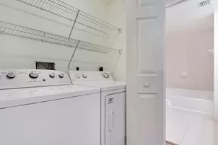 2421 NE 65th St, Fort Lauderdale, FL 33308 - Photo 19