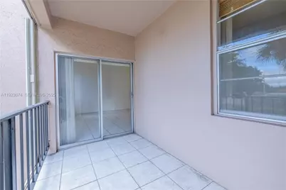 1900 W 68th St #C203, Hialeah, FL 33014 - Photo 13
