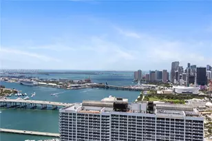 488 NE 18th St, Miami, FL 33132 - Photo 5