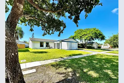 16708 SW 5th Way, Weston, FL 33326 - Photo 1