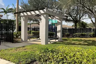 11431 SW 21st St, Miramar, FL 33025 - Photo 21