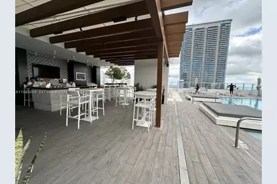 1010 Brickell Ave #1508, Miami, FL 33131 - Photo 23